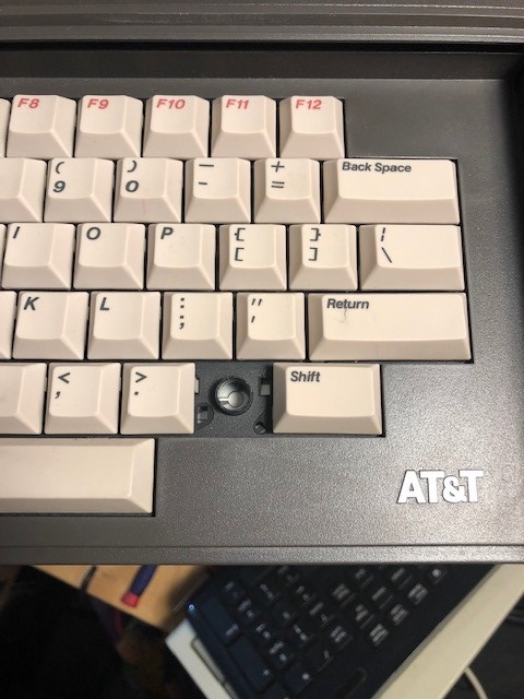 AT&T 1300 Video Transaction Terminal review (Spring over membrane)