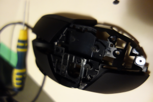 Logitech G402 Mouse Disassembly and WhiteFox Themed Modifications 123729-6