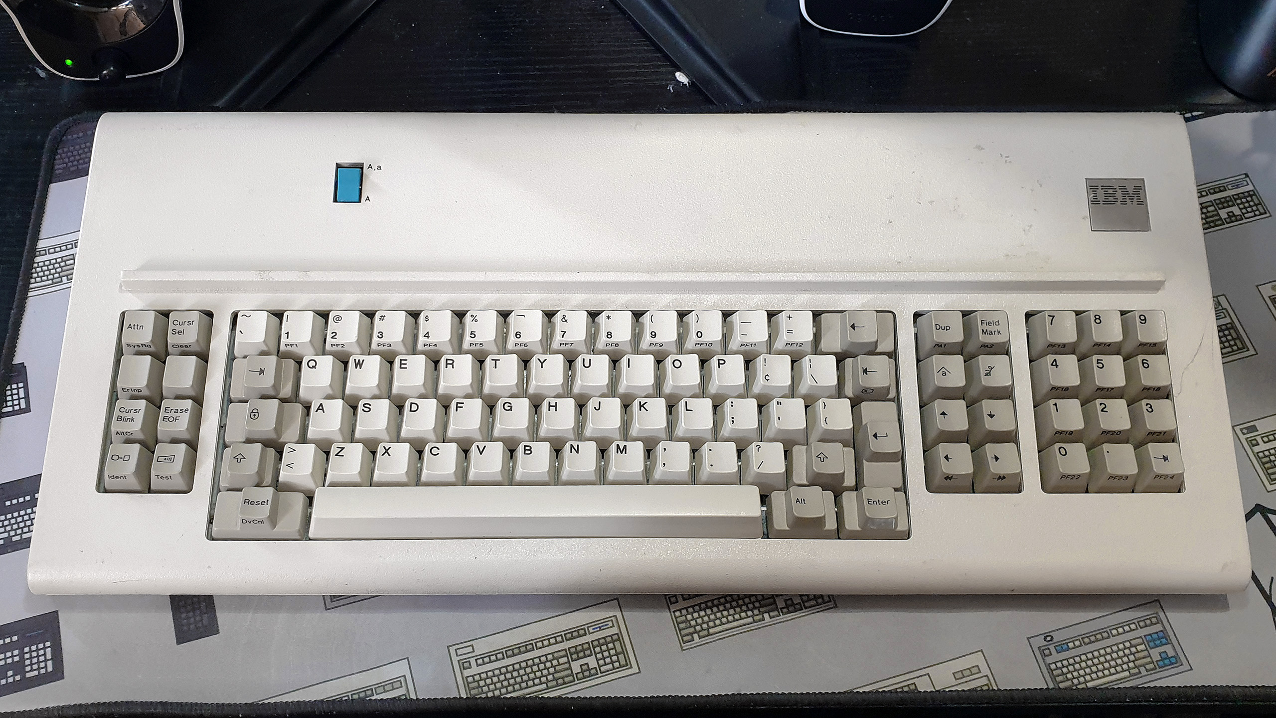 New Shark's Wiki page - IBM Model F keyboard family! 289409-1