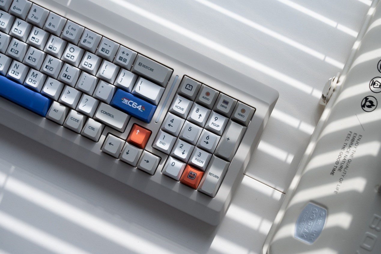 【IC】Keycaps C64:Remake - New changes, new designs 315430-10