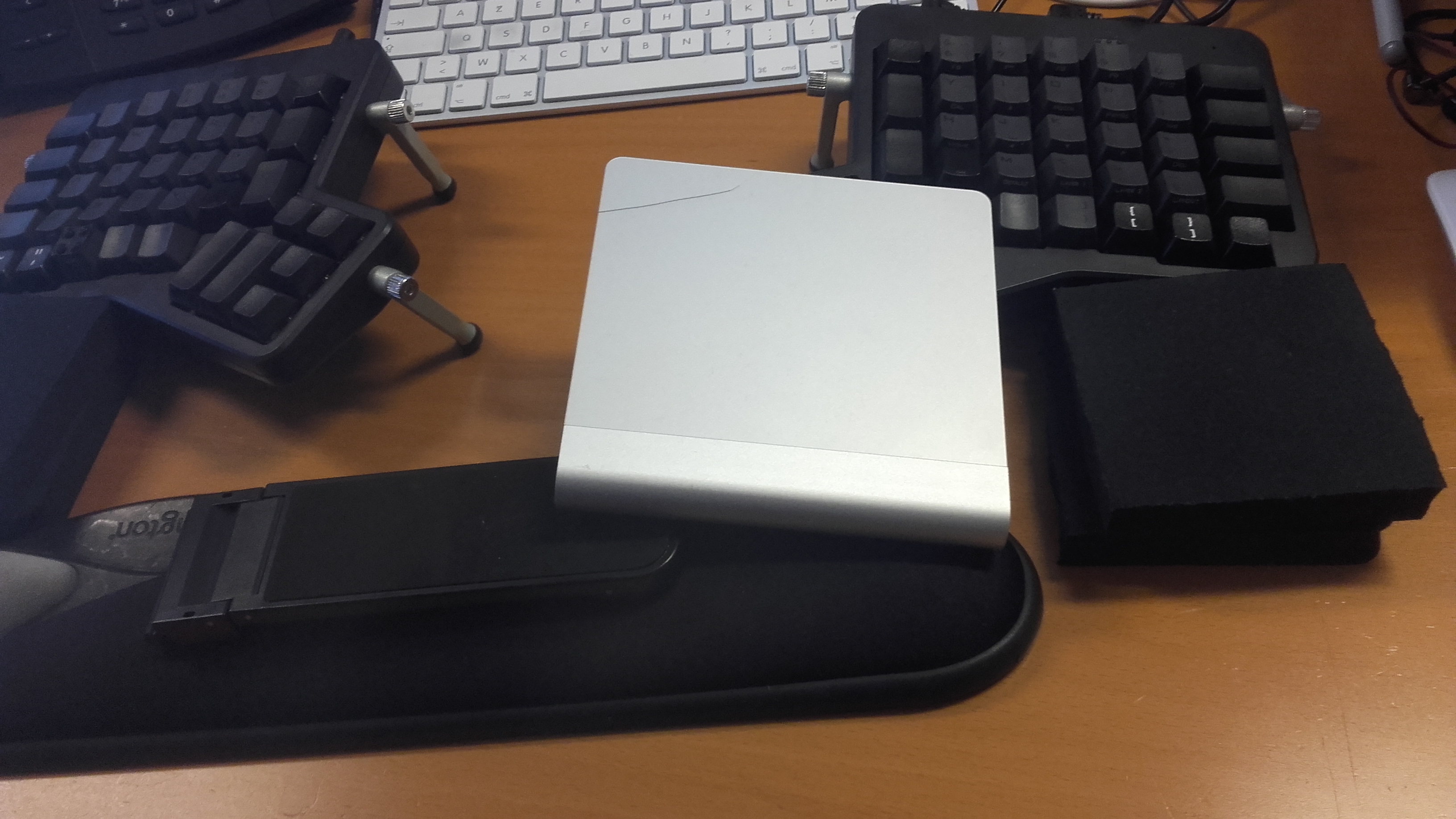 Hi from Belgium - New ergodox ez user since January 2018 189525-0