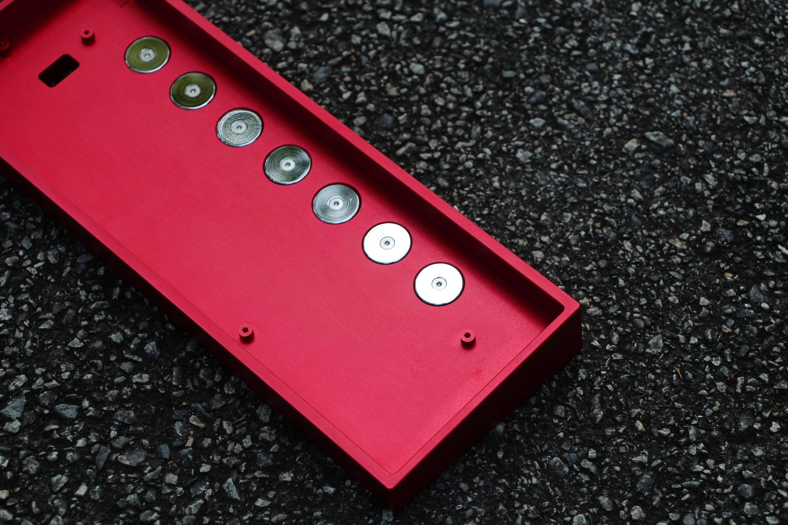 CLACKS, MINT ROUND 5 KEYCAPS & RARE GH NOVELTIES FOR SALE! 73909-1