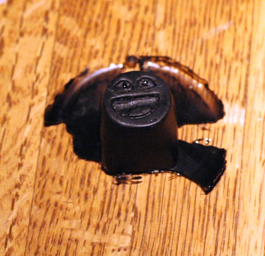 Continued experiments in homemade key caps...with interesting results. 16067-18