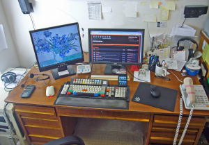 2014-desk05.jpg