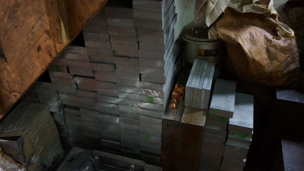 ALU case GB round 3 red color done, new image uploaded!!! 26968-2