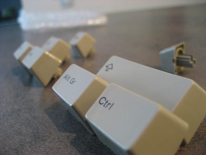 Big keyboard sale! ALPS, CHERRY, Model F, Model M! 3414-1