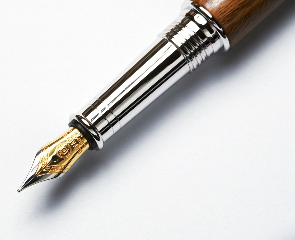 WOOD PALM REST AND MORES. 3259-11