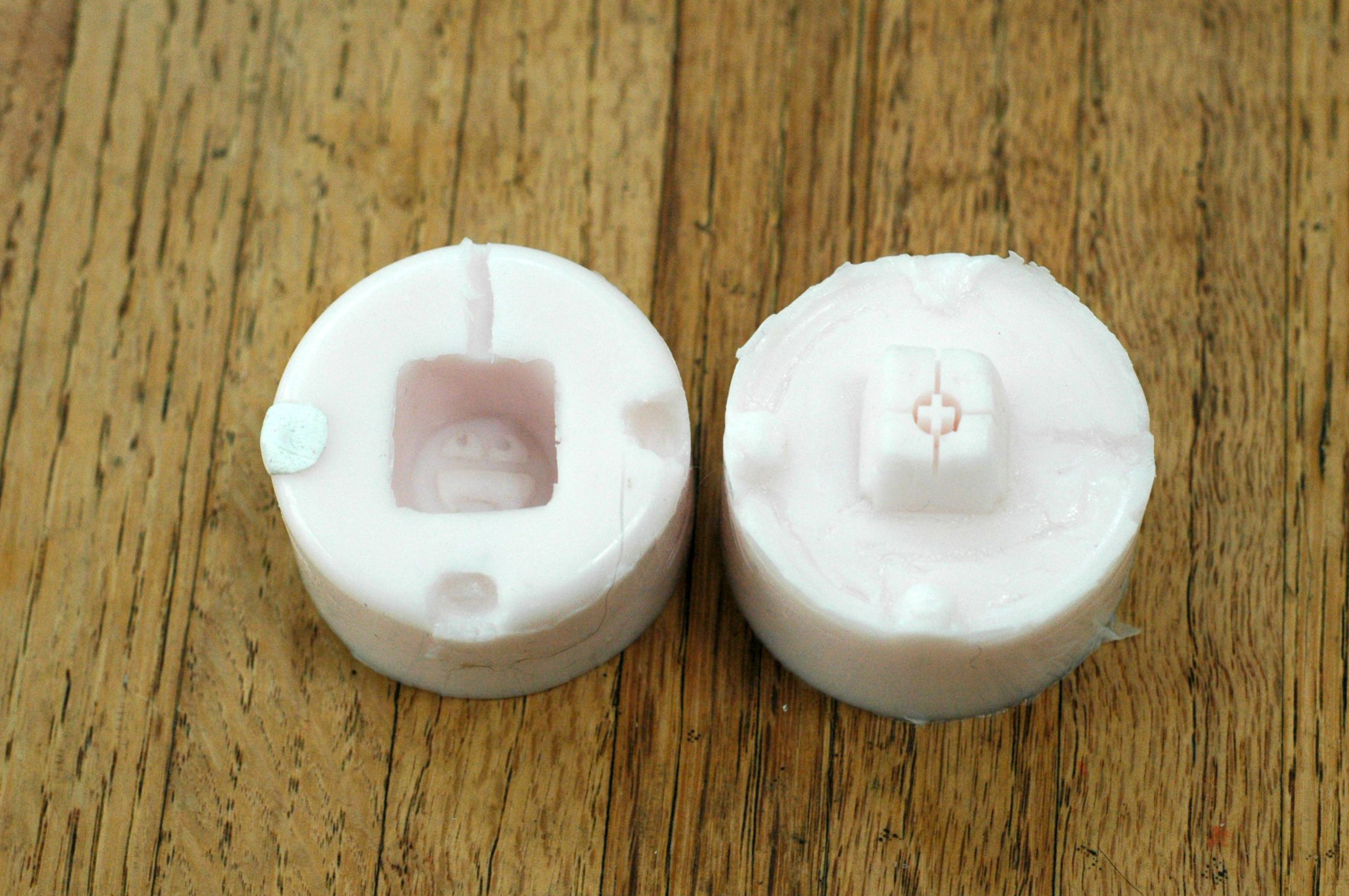 Continued experiments in homemade key caps...with interesting results. 16065-17