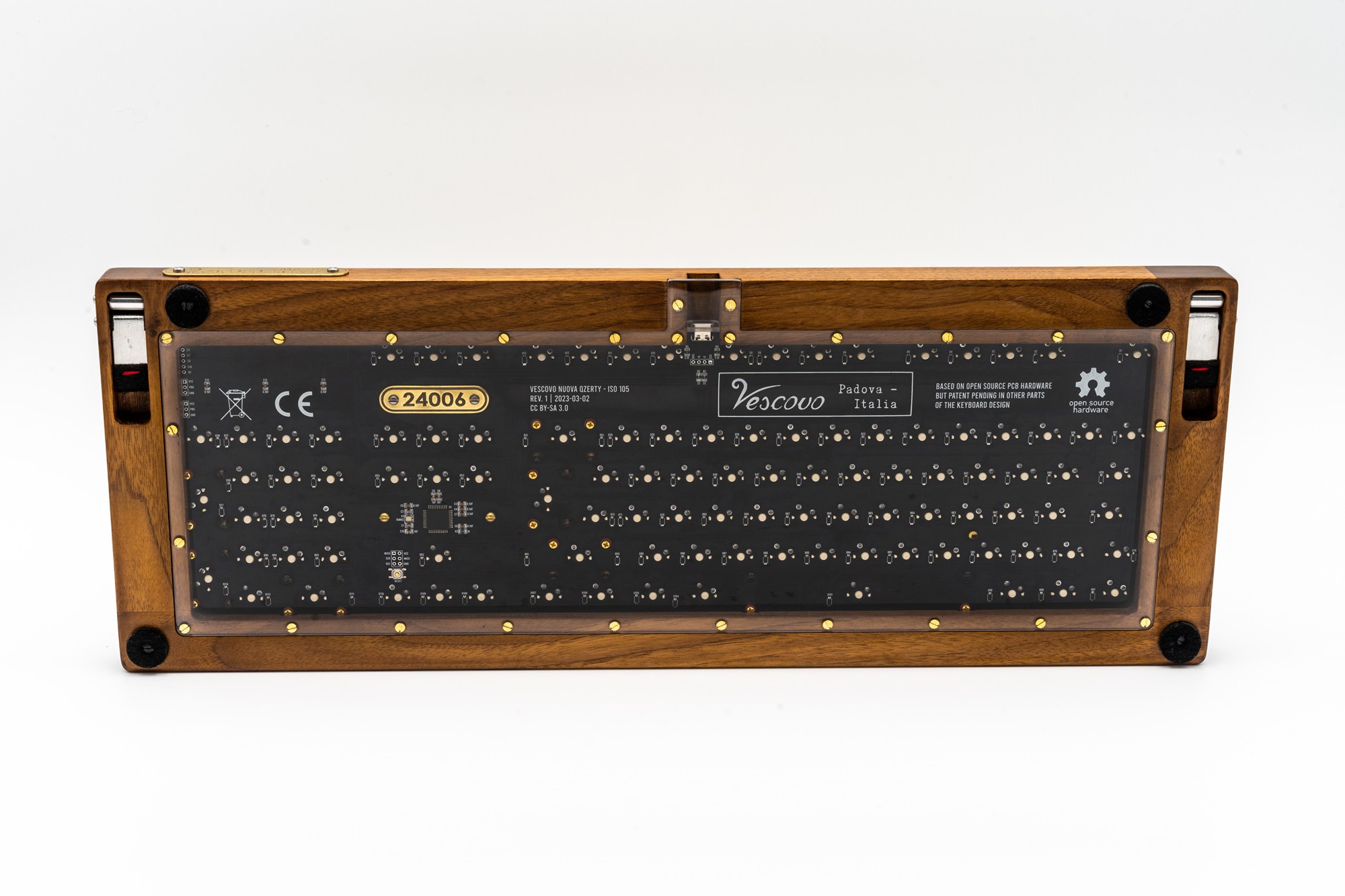 Vescovo Keyboard 311217-2