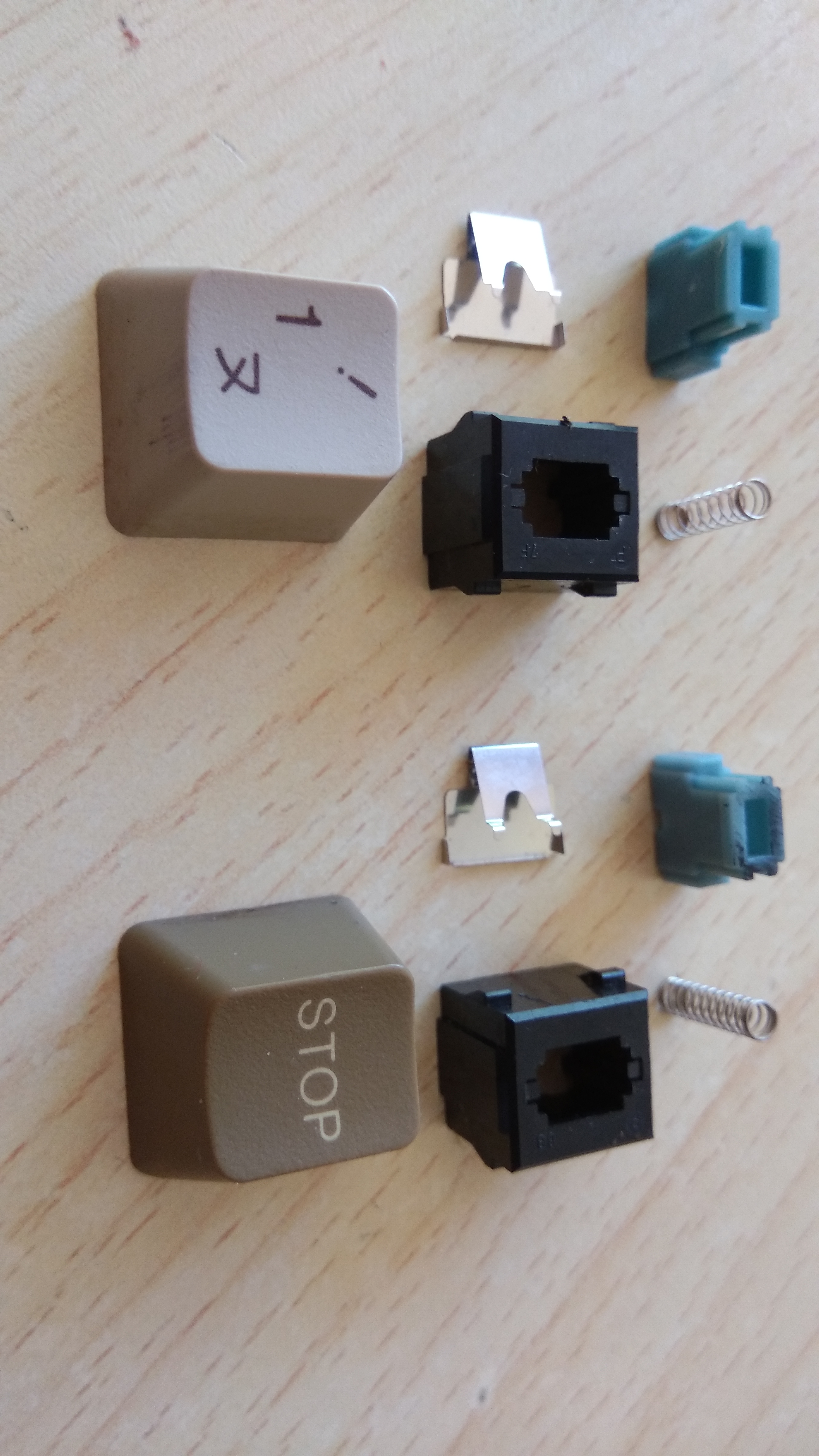 ALPS BLUES/HEAVY BLUE/LOCK CREAM NEC PC-8801 Unknown switch? 162737-3