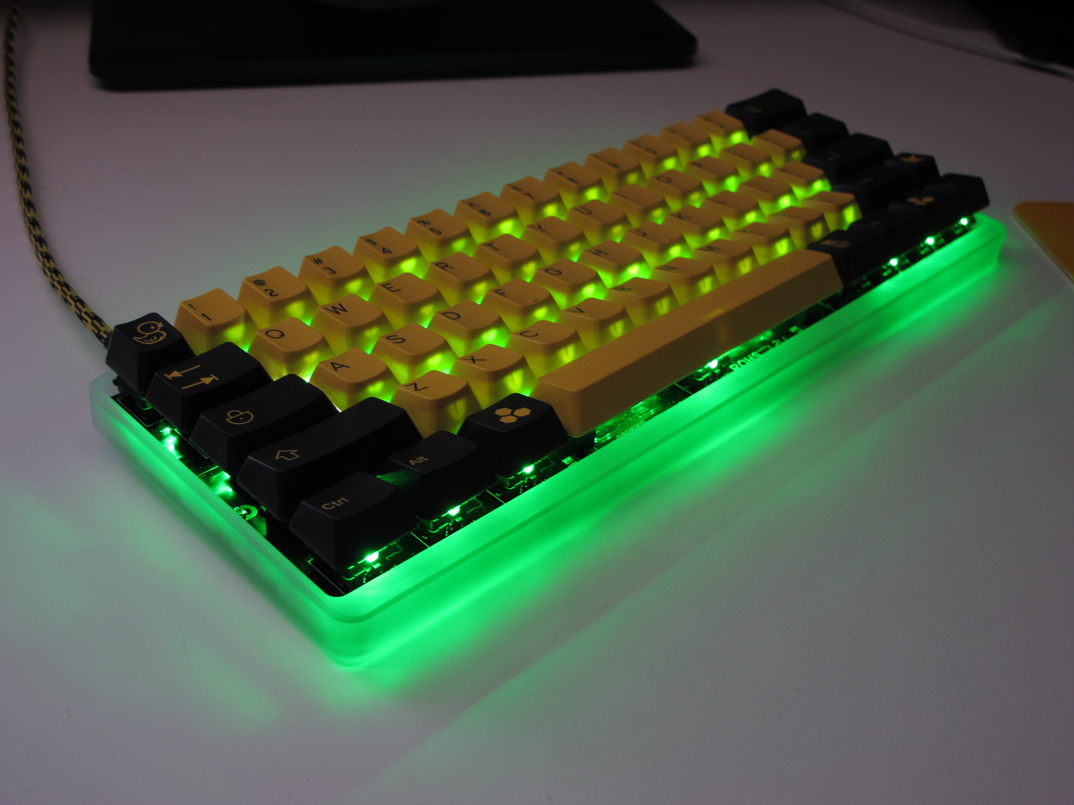 TEX CNC'd Acrylic 60% Case Massdrop ~$65 69784-2