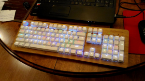 Chinese USB Hall Effect Keyboard - Review and Impressions 163423-3