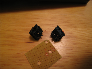 Adding extra keys to your Kinesis Advantage 3309-16