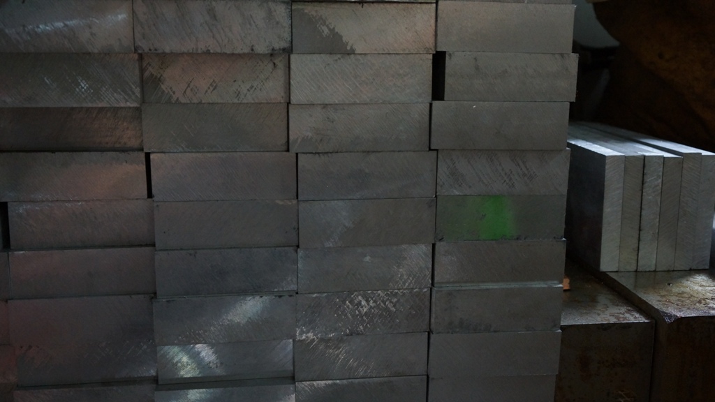 ALU case GB round 3 red color done, new image uploaded!!! 26966-1