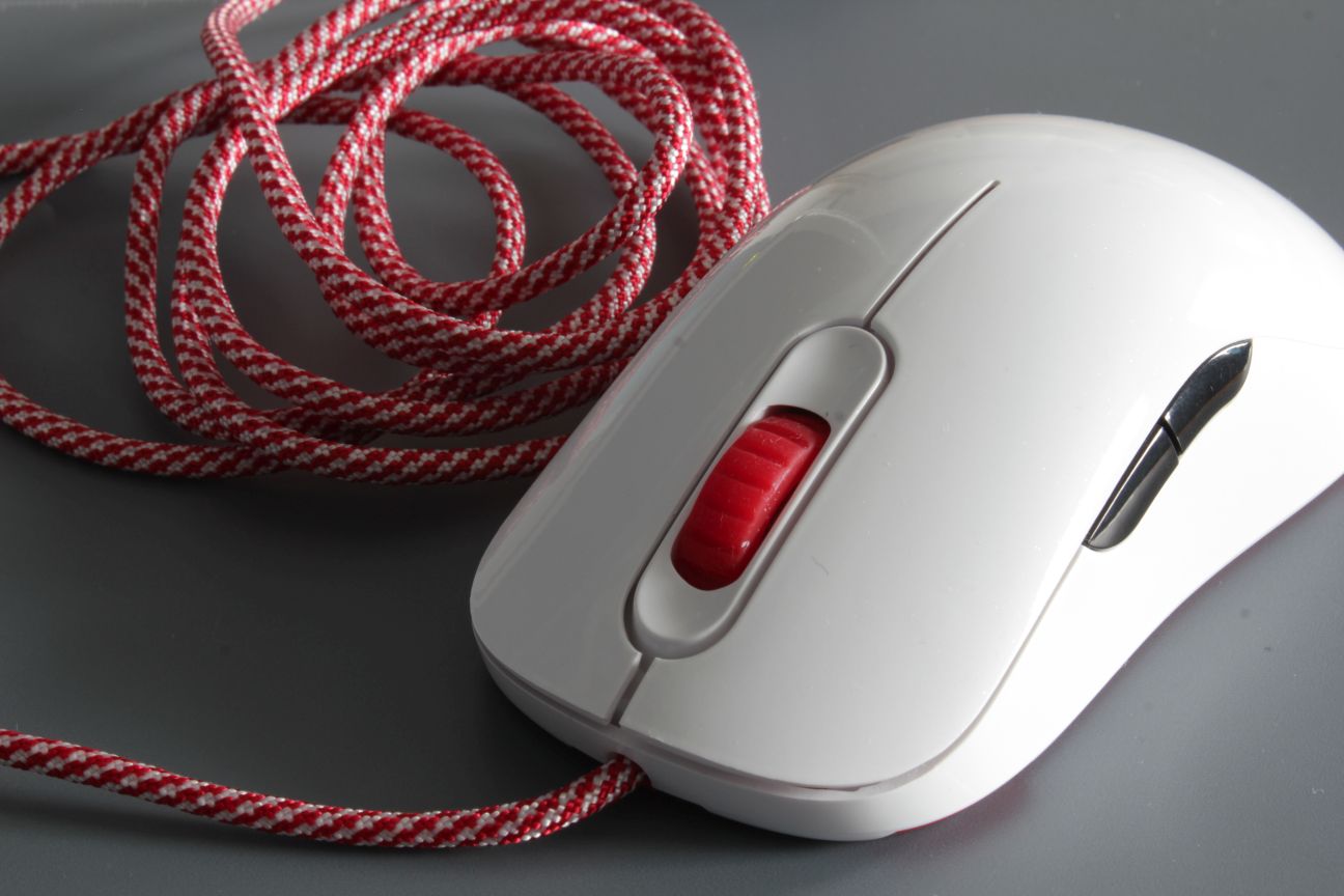 Mice cables - super light and flexible sleeved w/ paracord 128517-0