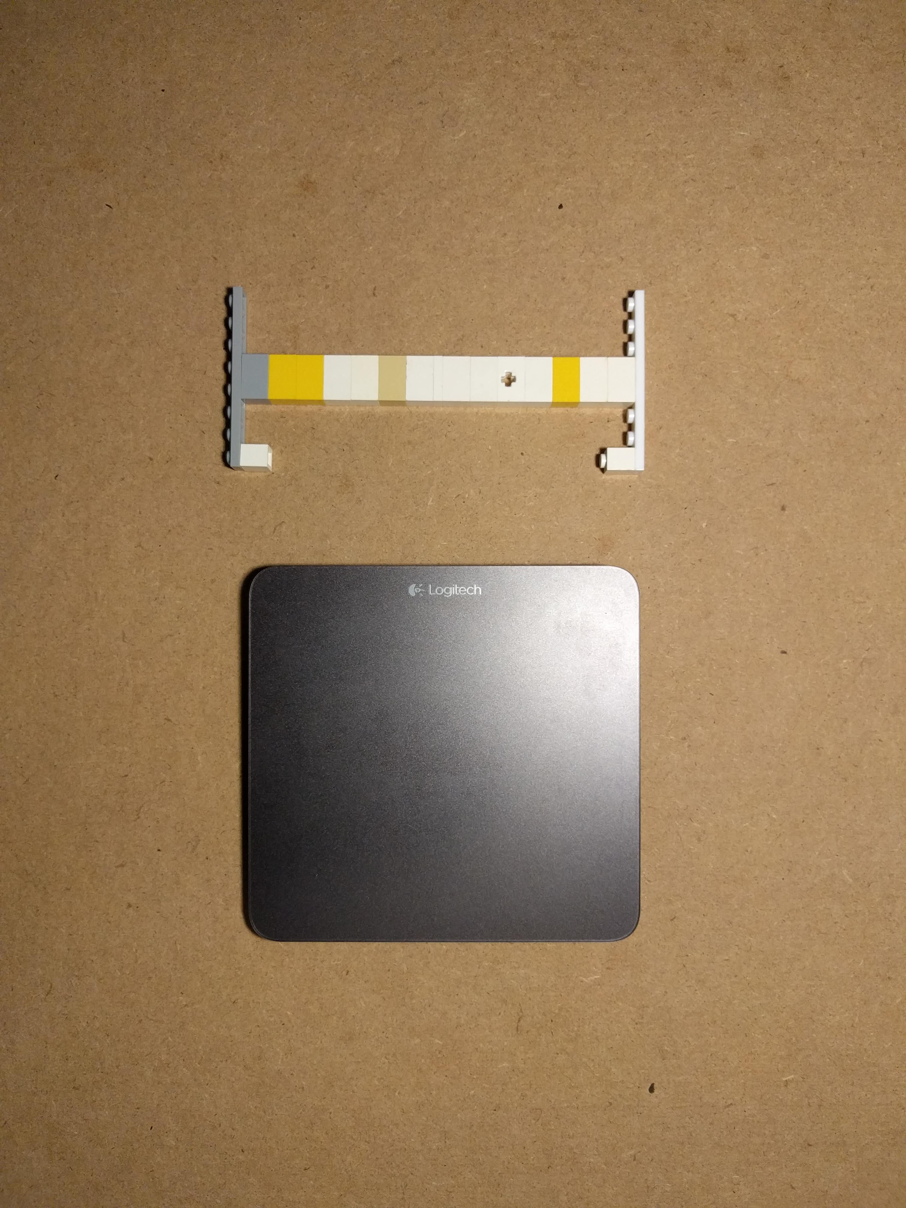 Versatile tenting with mini racks 205705-0