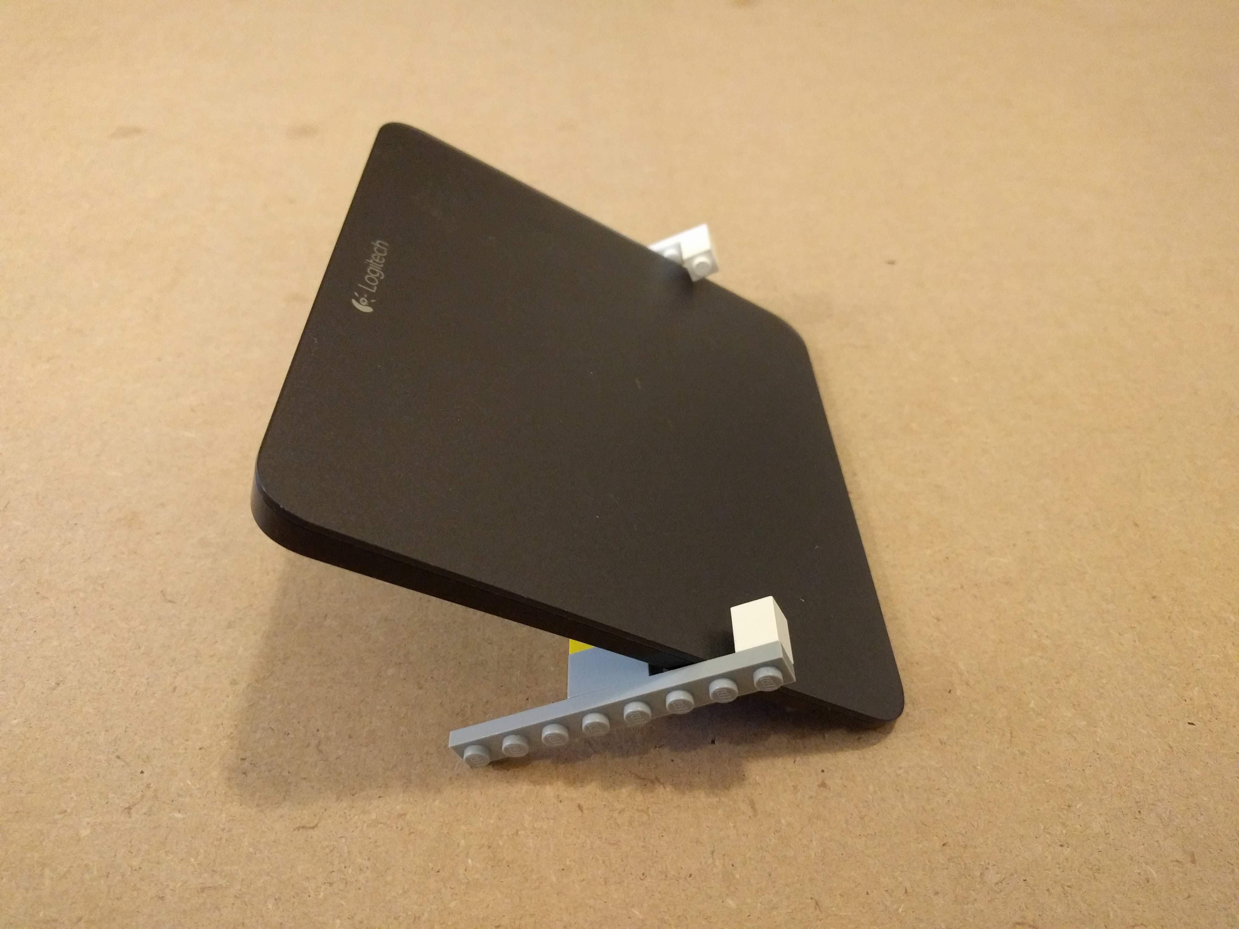 Versatile tenting with mini racks 205709-2