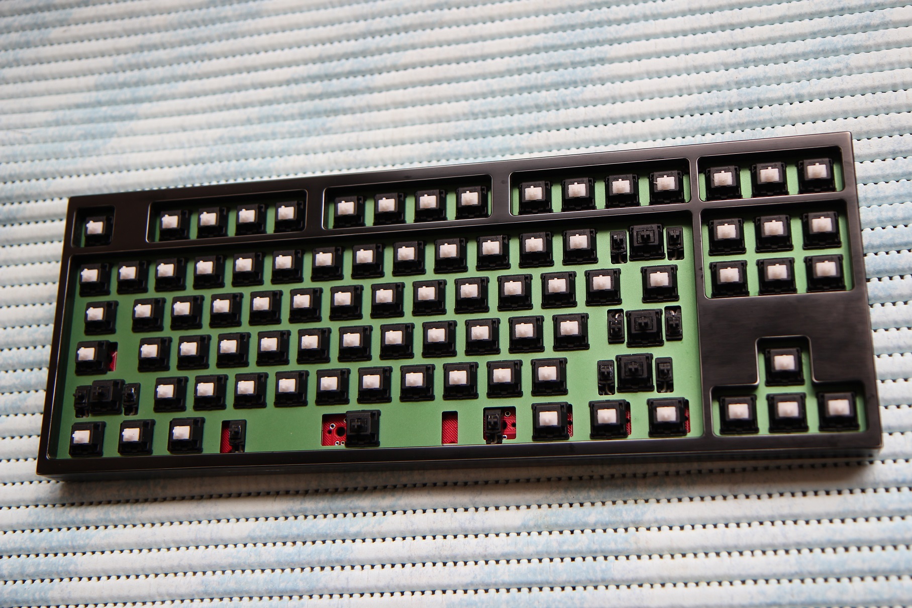60% aluminum case 78268-2