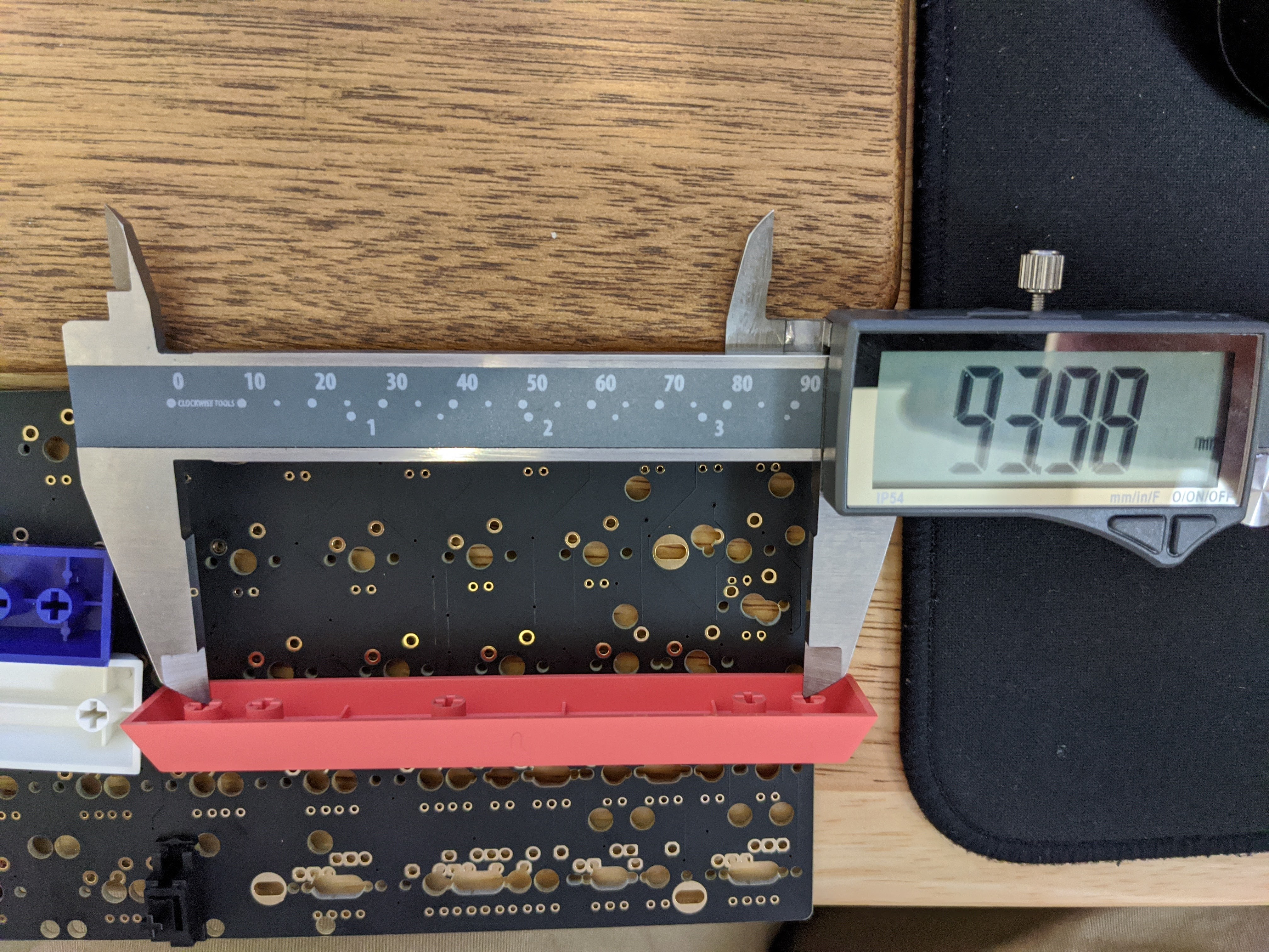 Is this Rama pbt 6u spacebar non-standard? 241788-2