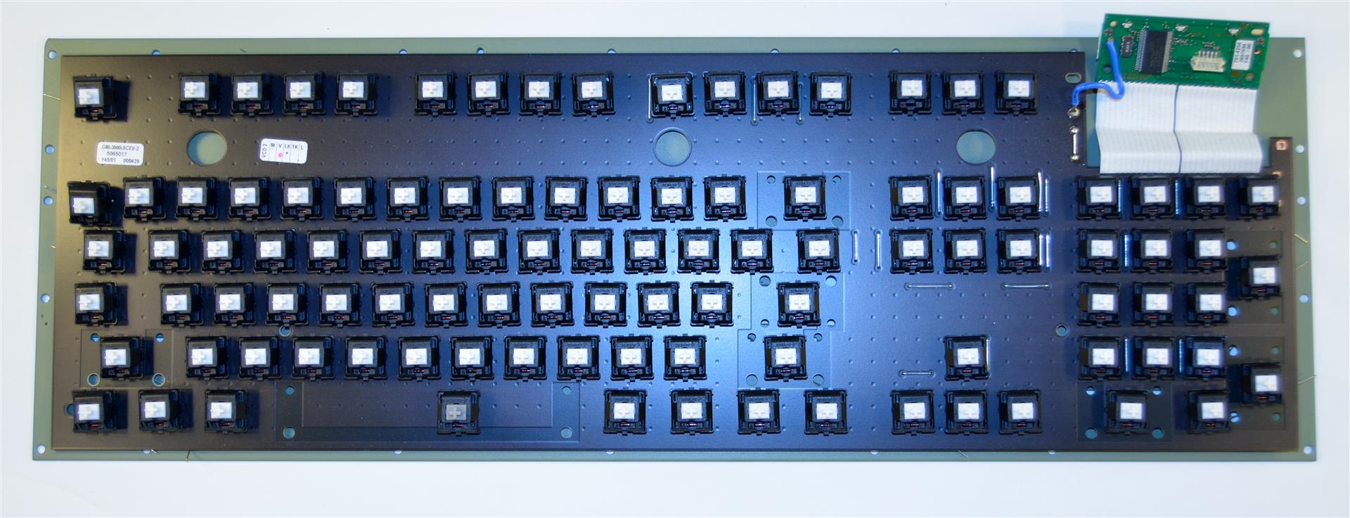 Adapting a Marquardt Military keyboard 65732-1