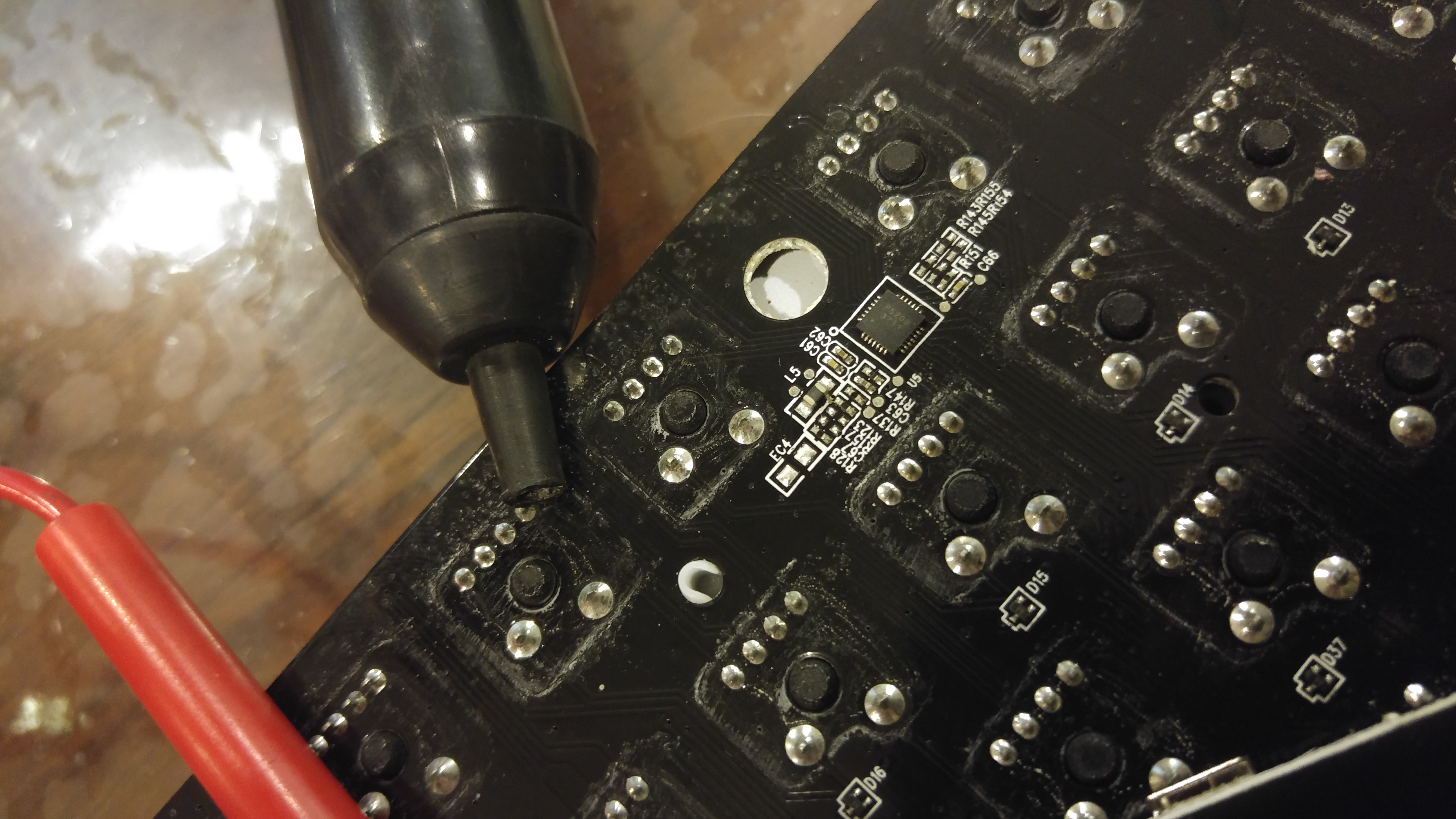 Advice on removing 4 pin LEDs? 115575-0