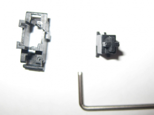 Cant put the spacebar on Steelseries G6v2 back together (picture) 36348-1