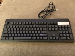 Realforce104UB-Overhead.jpg