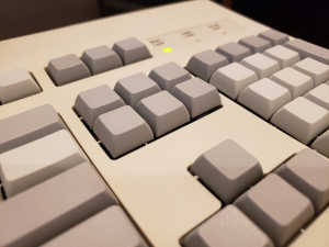 Dell AT101W w/ XDA ALPS blank keycaps 250080-12