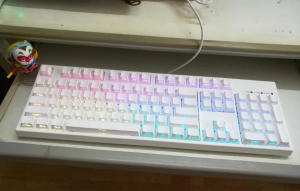 104-key optical keyboard white.jpg