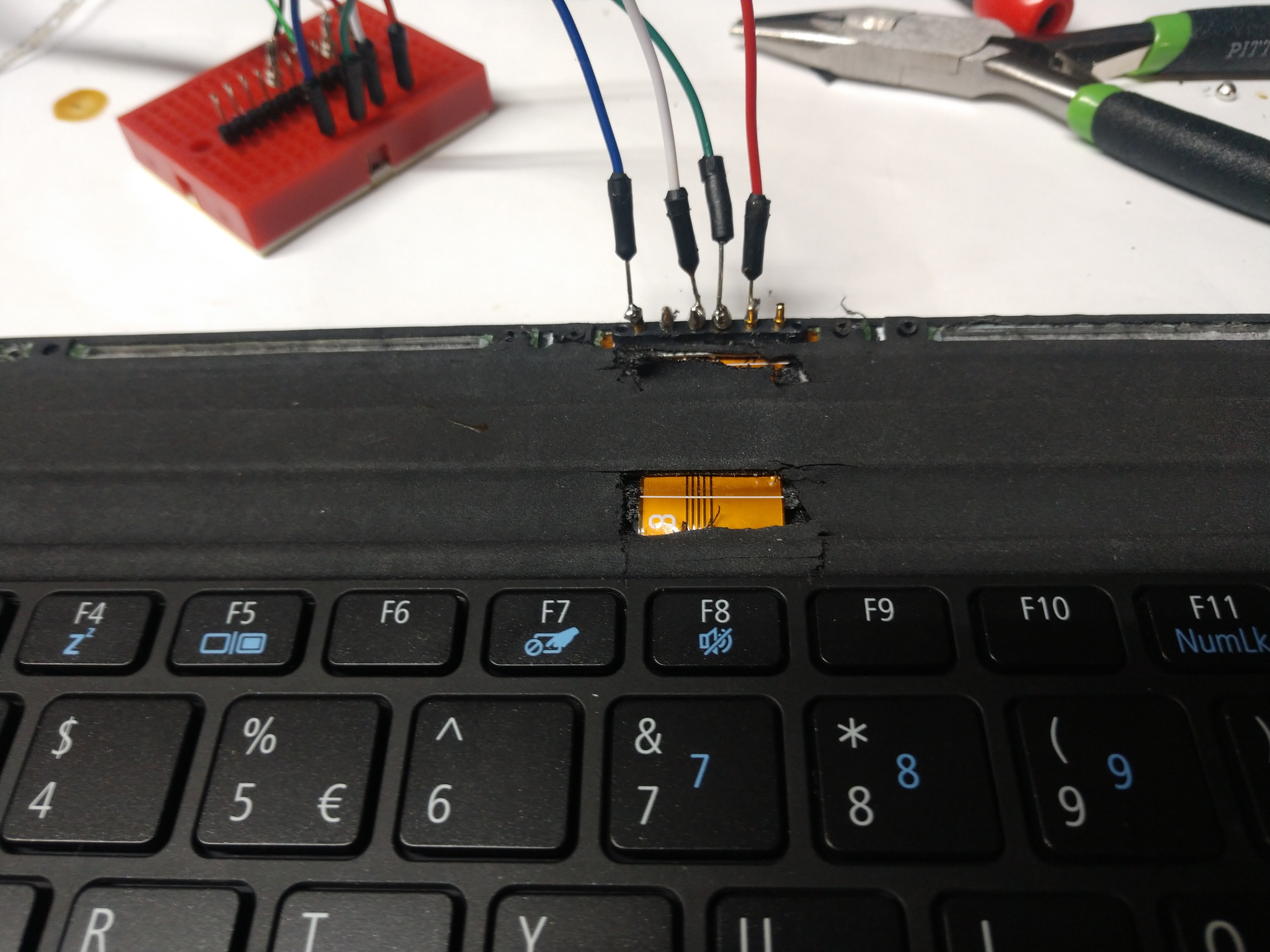 Acer switch keyboard hack 240694-0