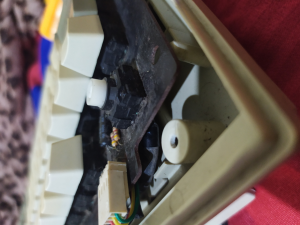 What is the switch in this keyboard 249368-2