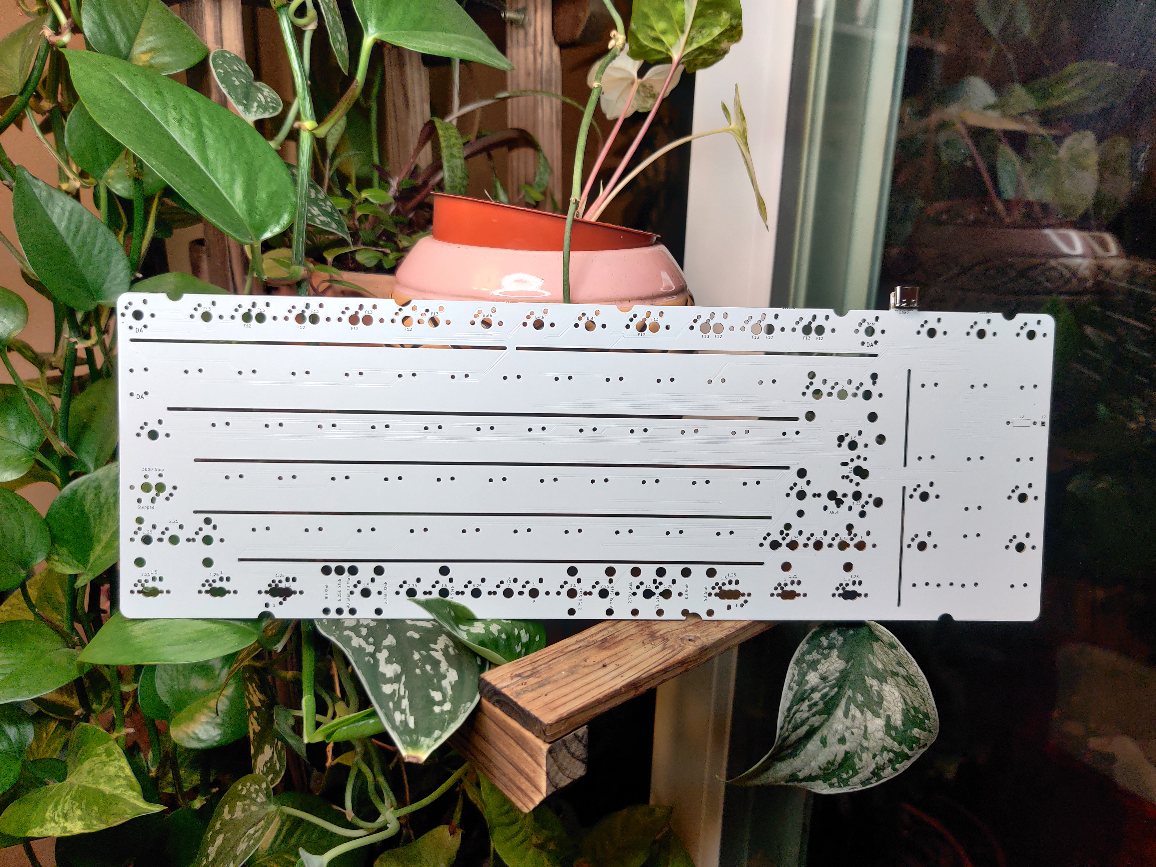 On the Shoulders of Giants: Half plate Alps TKL Remix 300303-1