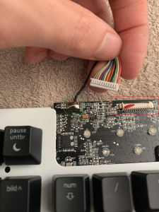 Razer Blackwidow Chroma v2 Disassembly and USB-C Mod 246650-7