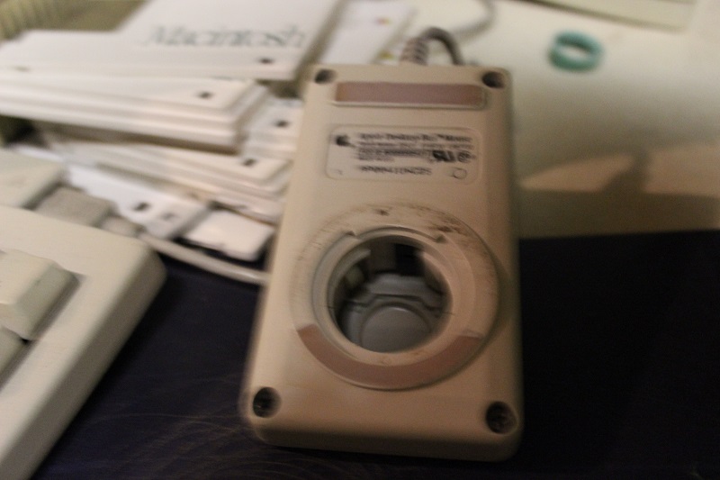 Apple Mouse Review 30239-1