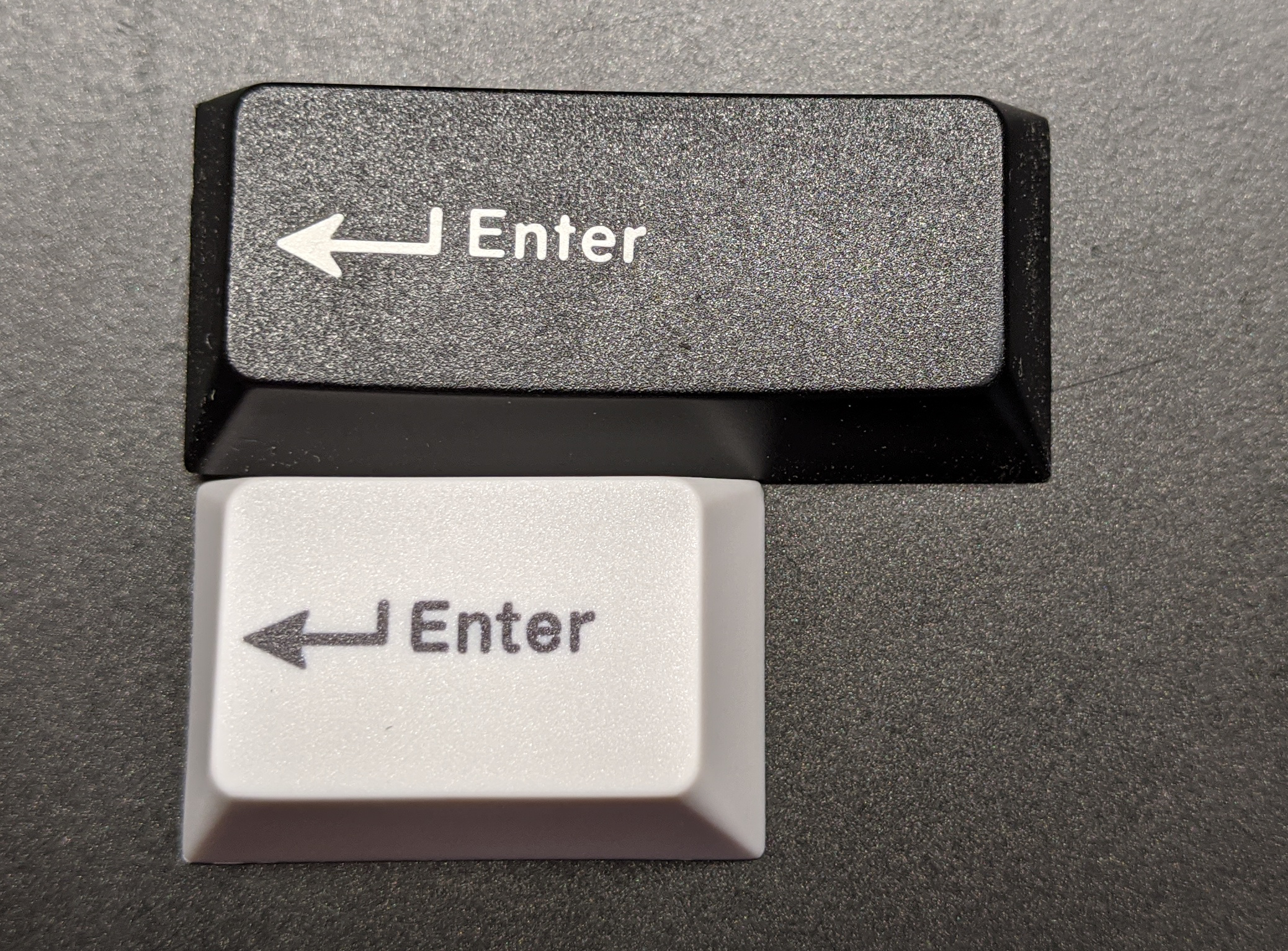 Infinikey Black-On-White Dye Sub PBT keycap review 247545-4