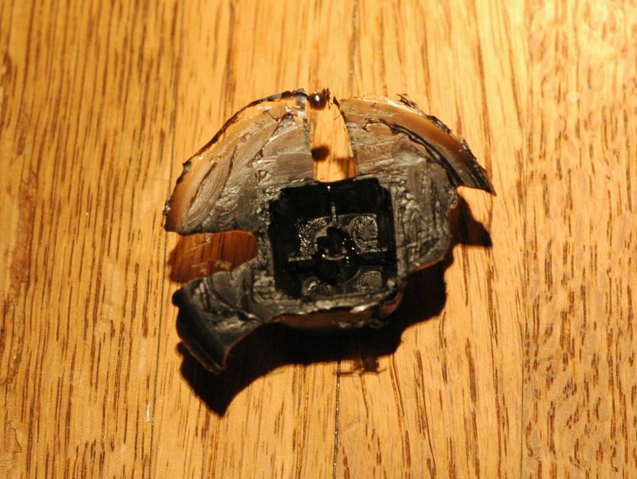 Continued experiments in homemade key caps...with interesting results. 16071-20