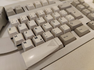 Price Check- What's it Worth? 280400-6