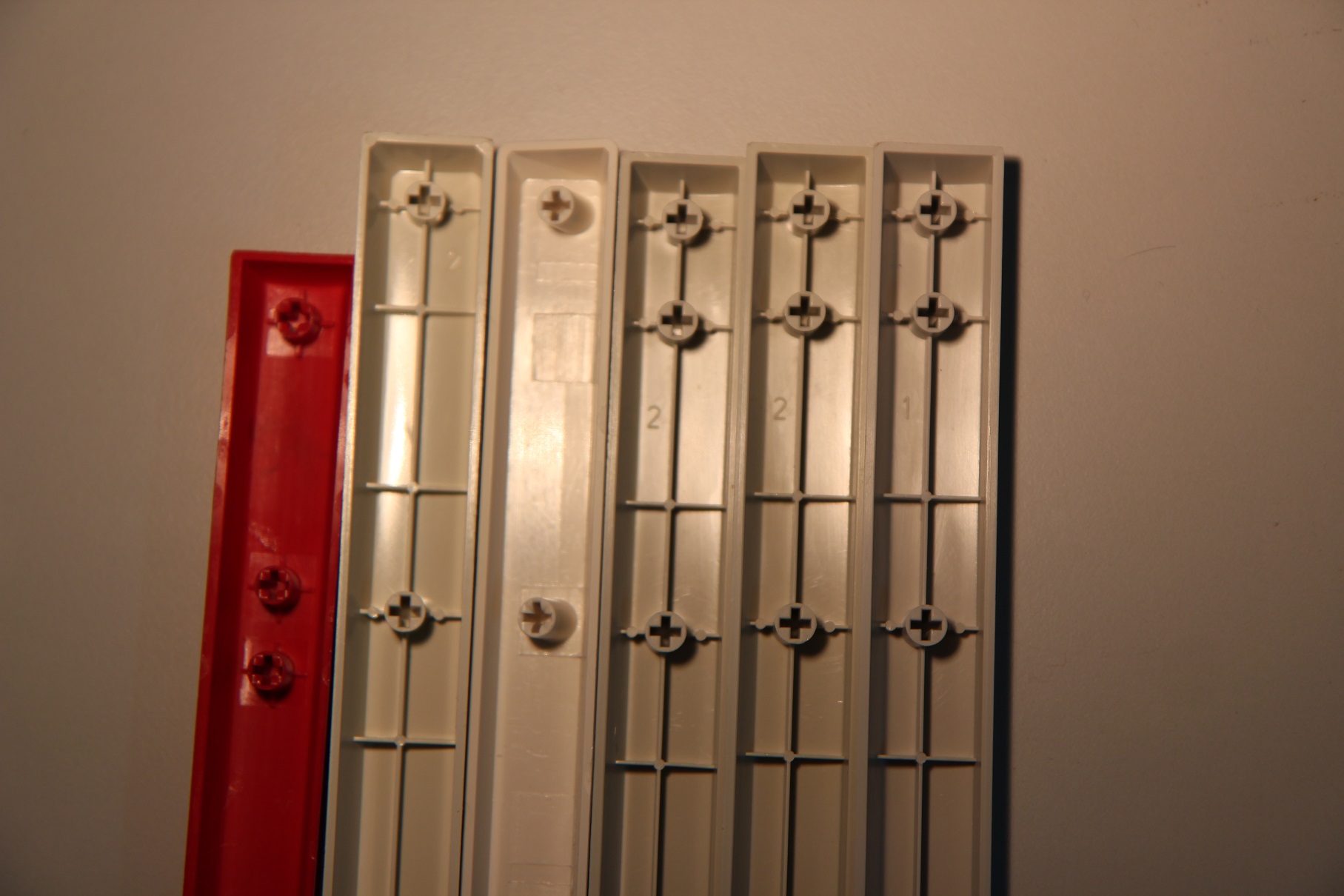 GMK/Cherry Spacebar Discussion - Markings? 61903-1