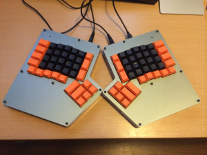 Another Ergodox joins the fray! 65845-3