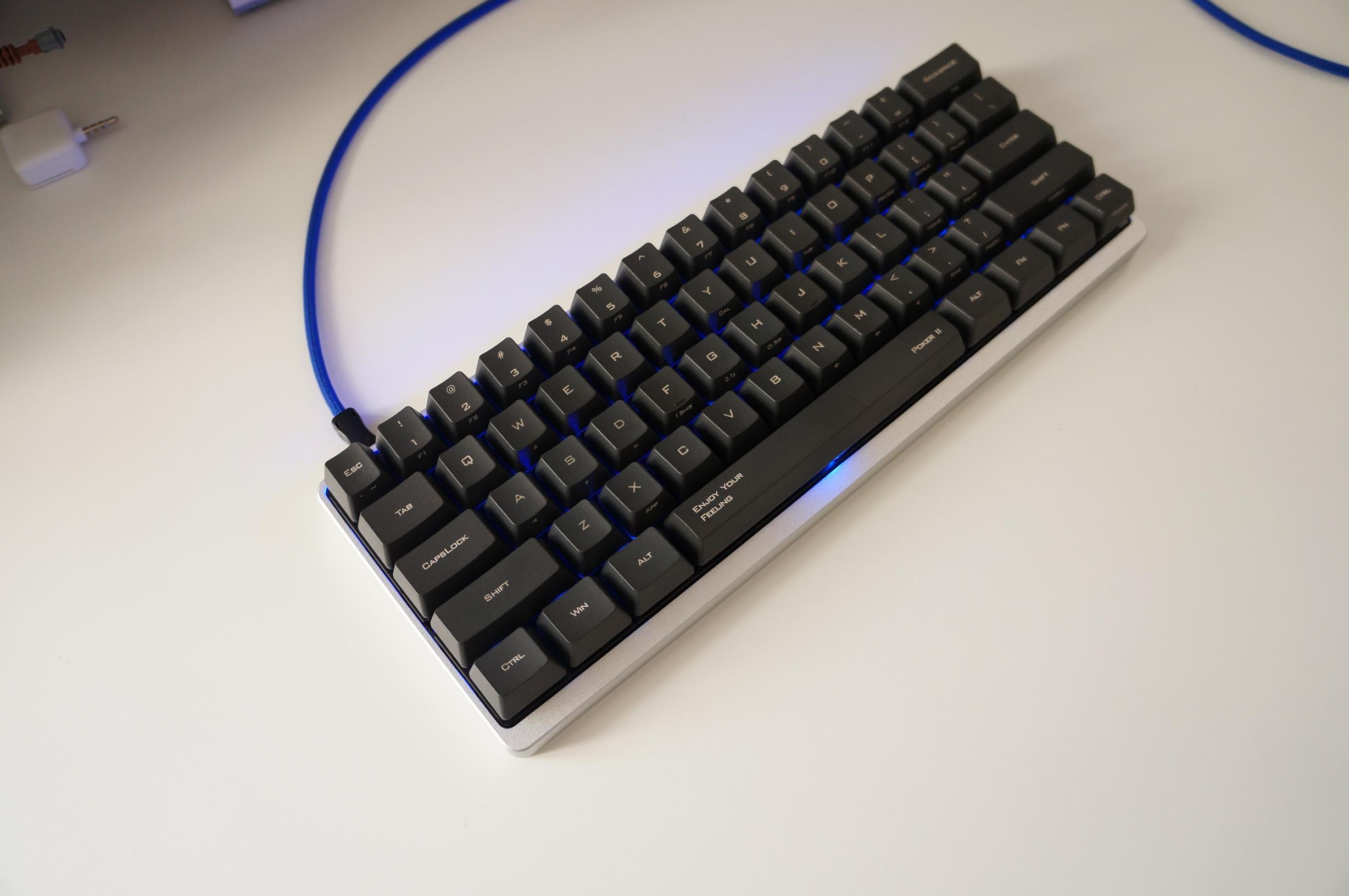 Poker II Dillema, Stock Thick PBT vs White Backlit Thin ABS 62789-0