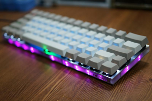 2TU (TuTu) - Custom Korean 60% keyboard. 20559-1