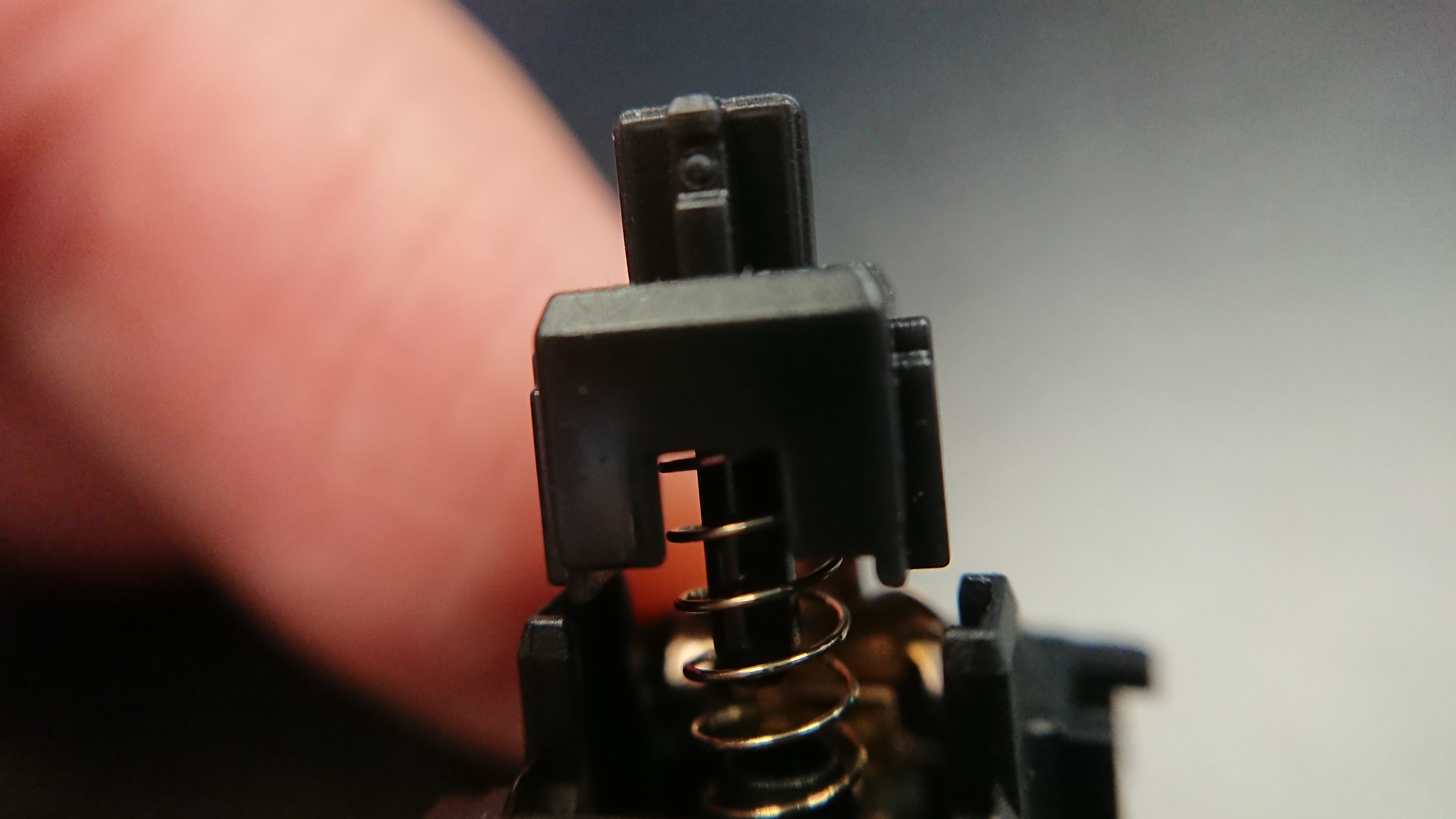 CHERRY switches have NEW stems, supersmooth! 198484-5