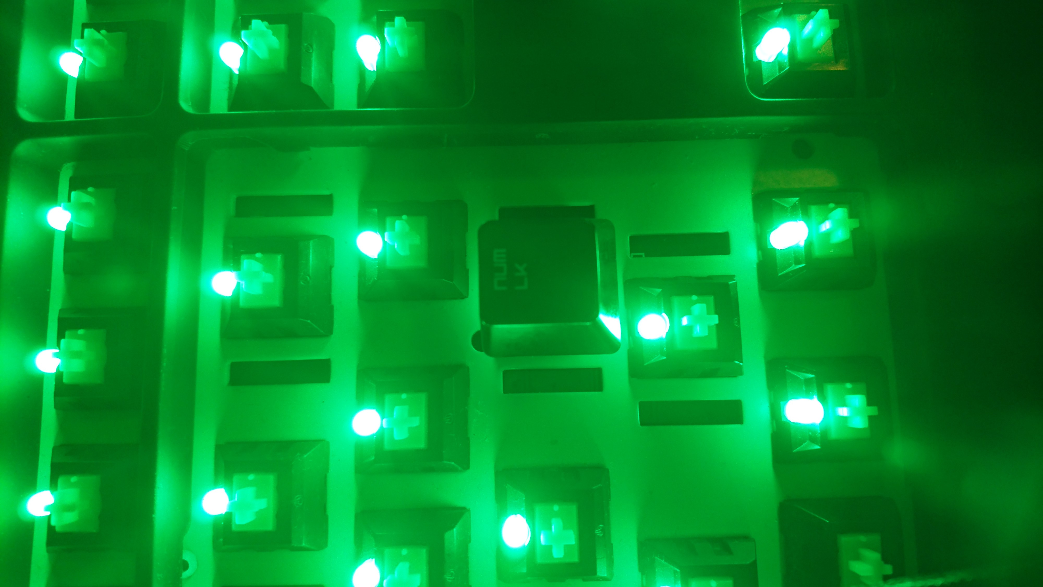LED color changers + Razer Greens (Kailh) experimentation. 150658-3