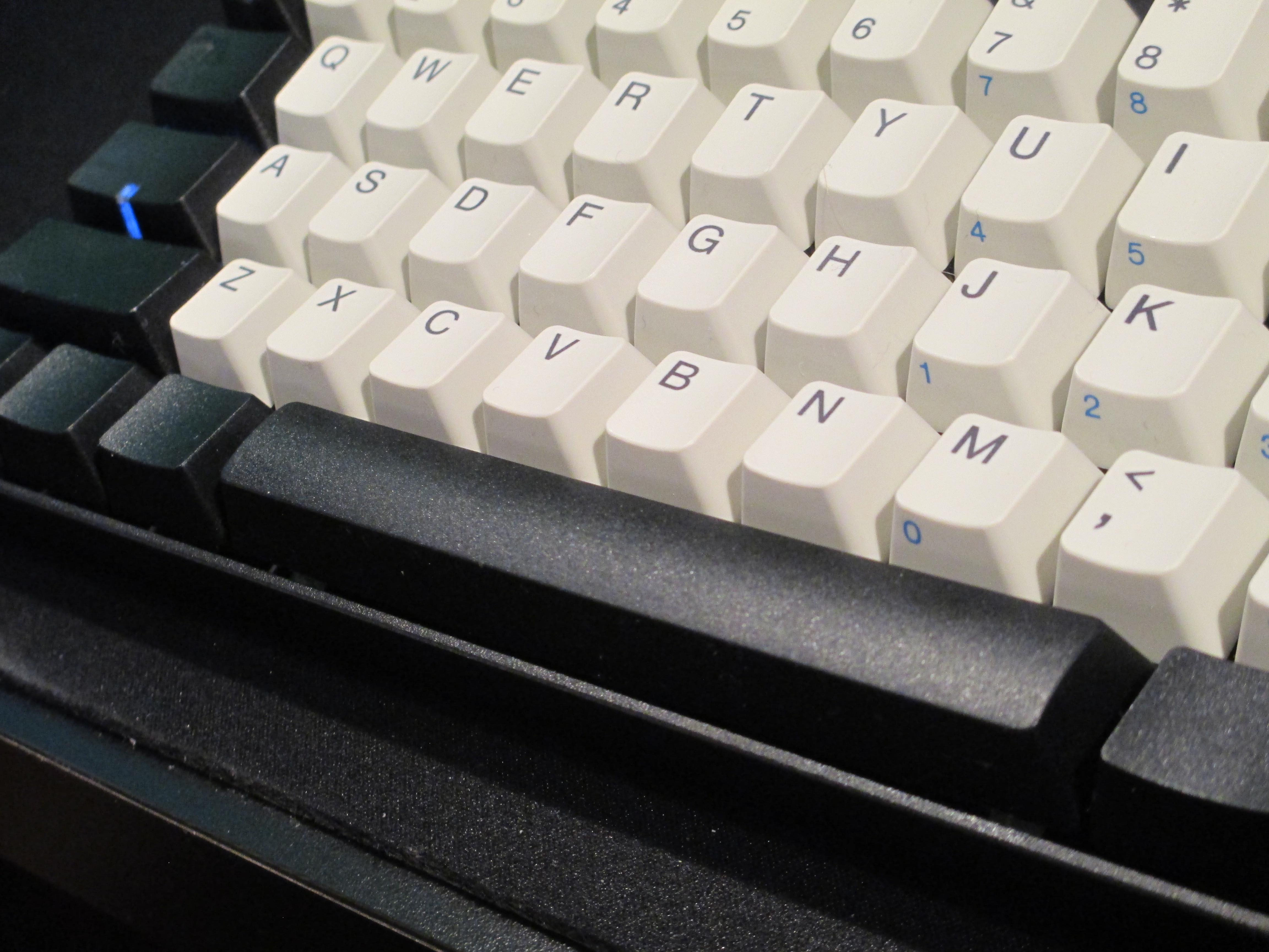 KBP V60 Matias Switch with IBM and Matias Keycaps 86902-0