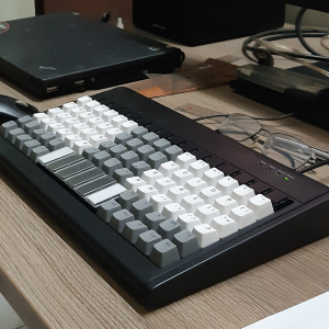 EZK90-6x16-keyboard-20200601_012237.jpg