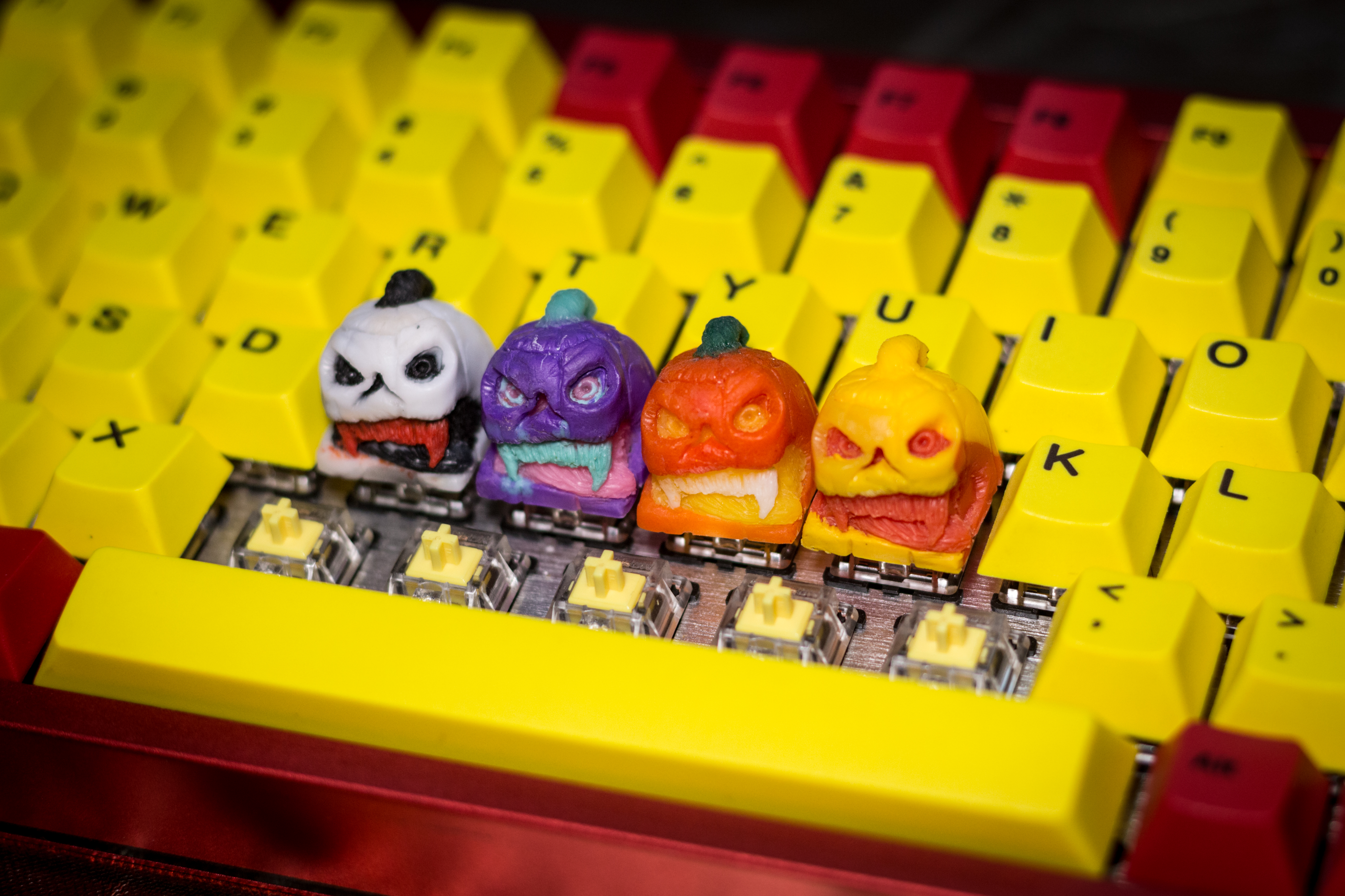 Changing Switches' Sound and Feel by Changing Colors 283544-0