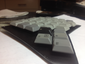 The Alumaplop, a compact keyboard/trackball combo in process 91871-1
