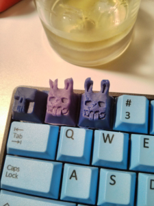 ☩ Bunny Zombie Keycap ☩ Anyone interested? 46407-0