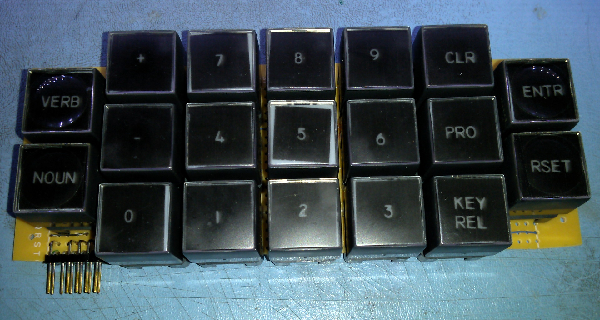 DSKY Keypad - A KSP Control Panel Inspired by the Apollo Capsule 115023-4