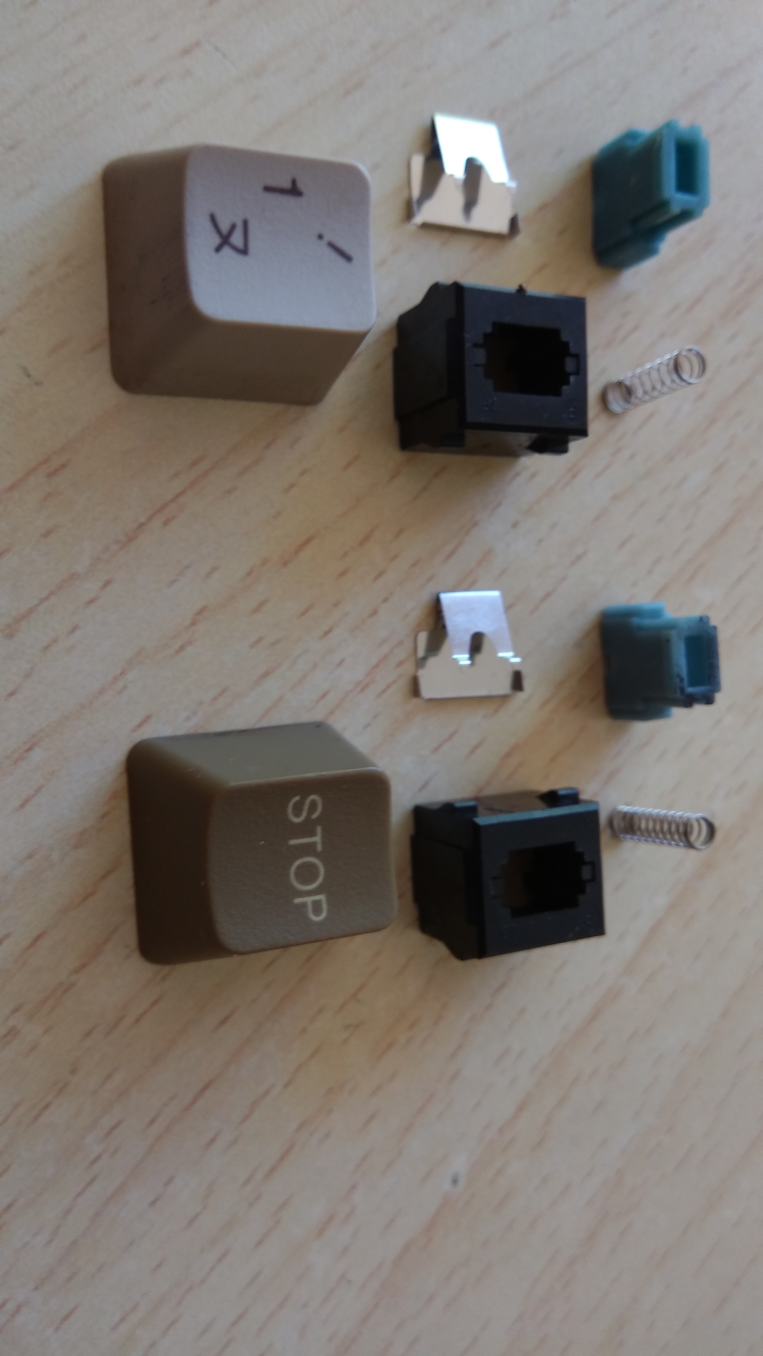 ALPS BLUES/HEAVY BLUE/LOCK CREAM NEC PC-8801 Unknown switch? 162735-2